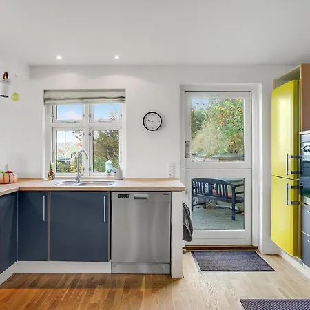 בית נופש Gorgeous In With Kitchen Knebel