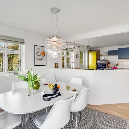 Gorgeous In With Kitchen *